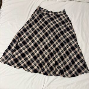 Ricki’s Plaid A-Line Skirt in Black and Cream